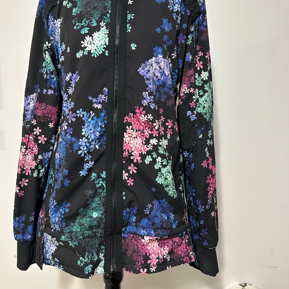 Lululemon Floral Print Zip-Up Jacket